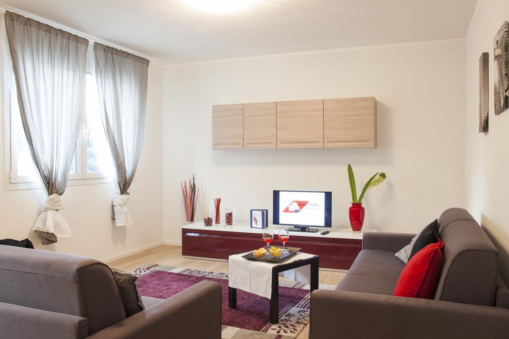 Santa Sofia Apartments Padova Ruang foto