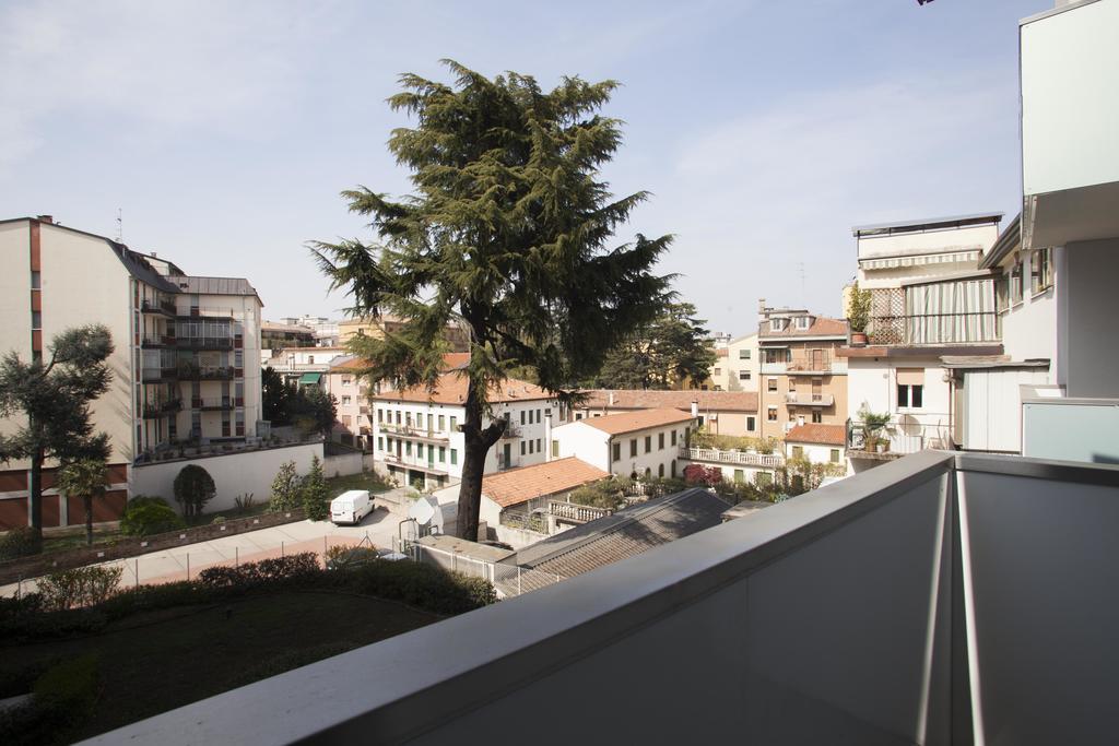 Santa Sofia Apartments Padova Ruang foto