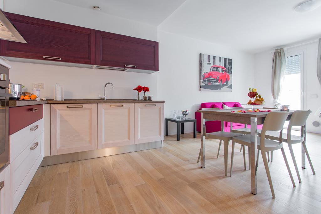 Santa Sofia Apartments Padova Bagian luar foto